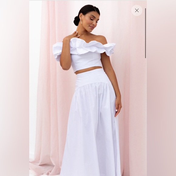 Petal & Pup White Maxi Skirt - Picture 1 of 14